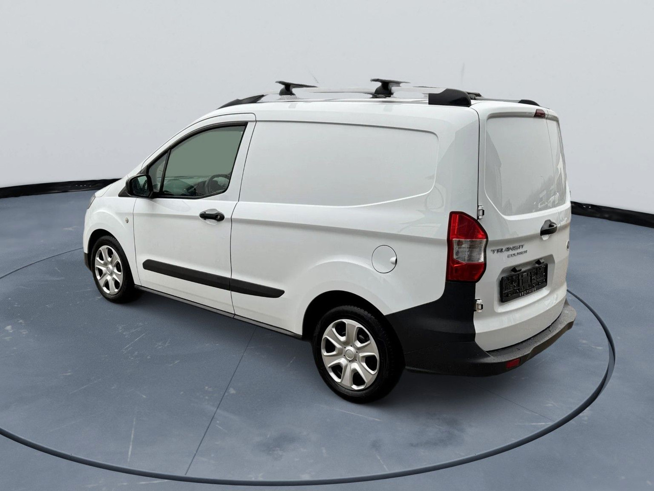 Ford Transit Courier | Klimaanlage, Flexsitz - Furgão de passageiros: foto 4 Ford Transit Courier | Klimaanlage, Flexsitz - Furgão de passageiros: foto 4