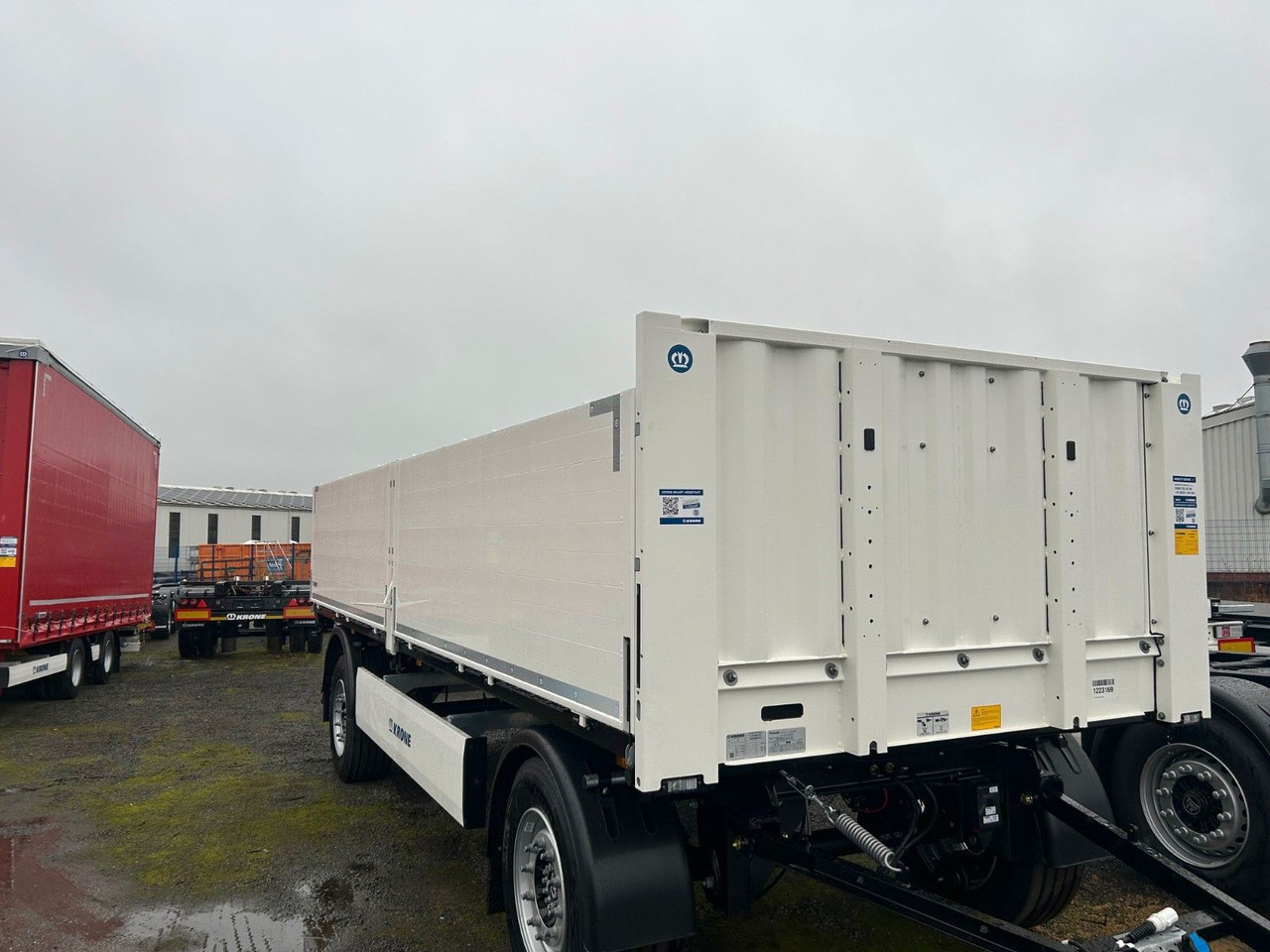 Krone AZP 18 eL42-BS Baustoff NEU - Reboque plataforma/ Caixa aberta: foto 2 Krone AZP 18 eL42-BS Baustoff NEU - Reboque plataforma/ Caixa aberta: foto 2