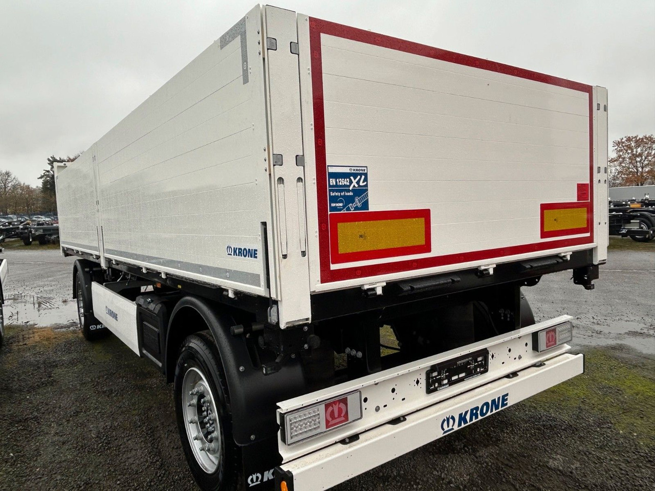 Krone AZP 18 eL42-BS Baustoff NEU - Reboque plataforma/ Caixa aberta: foto 3 Krone AZP 18 eL42-BS Baustoff NEU - Reboque plataforma/ Caixa aberta: foto 3