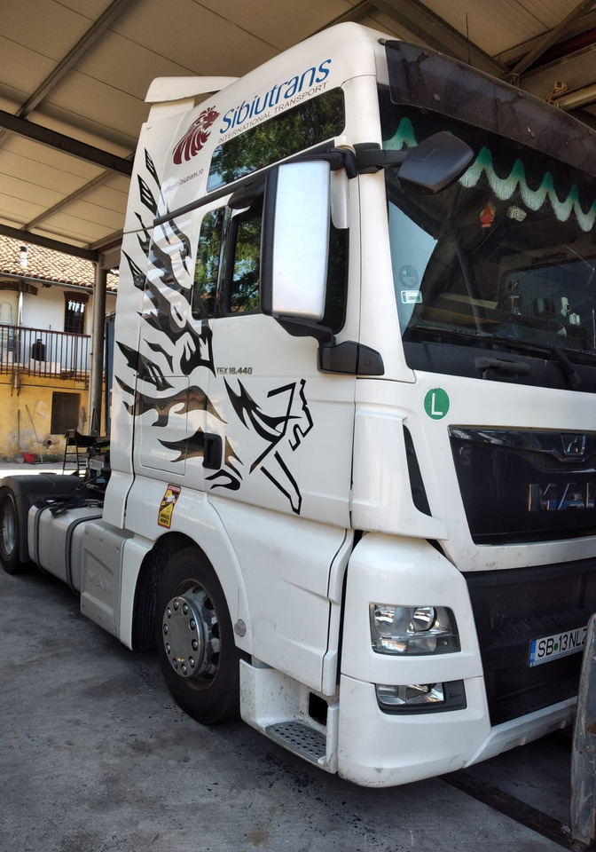 MAN TGX 18.440 - Tractor: foto 3 MAN TGX 18.440 - Tractor: foto 3