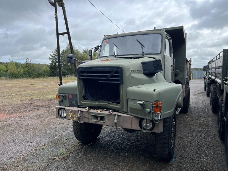 Volvo N 10 6X6 - DUMP - Camião: foto 3 Volvo N 10 6X6 - DUMP - Camião: foto 3