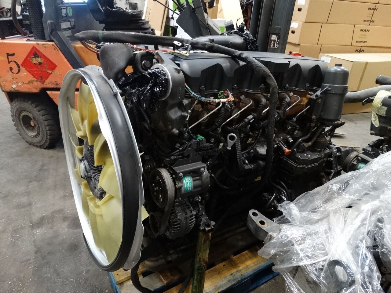 DAF MX300S1 410 DAF XF 105 - Motor por Camião: foto 2 DAF MX300S1 410 DAF XF 105 - Motor por Camião: foto 2
