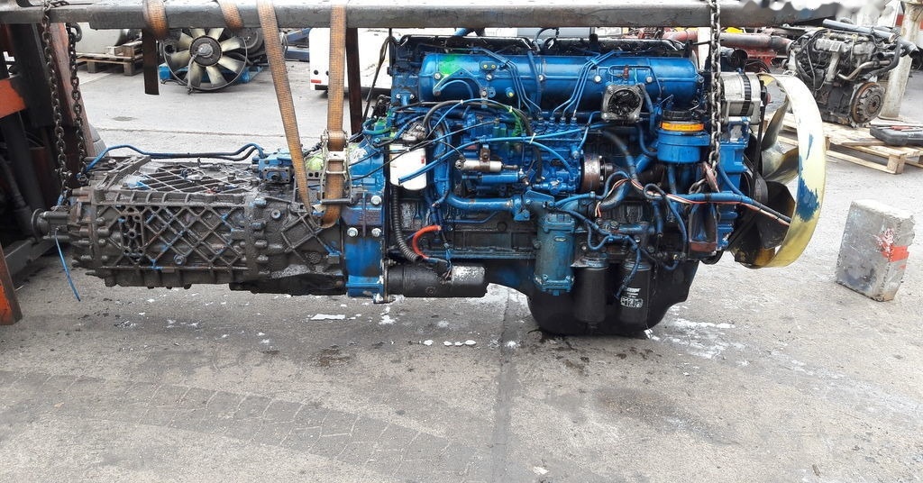 IVECO 8210.42L 420 E2 IVECO EuroTech Magirus - Motor por Camião: foto 1 IVECO 8210.42L 420 E2 IVECO EuroTech Magirus - Motor por Camião: foto 1