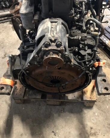 Renault DXI7 Renault MIDLUM truck - Motor por Camião: foto 3 Renault DXI7 Renault MIDLUM truck - Motor por Camião: foto 3