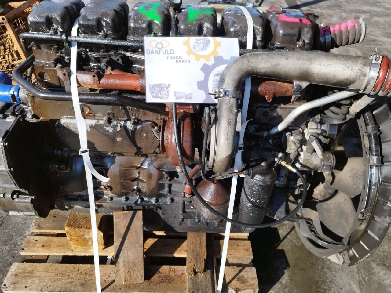 Scania DC1104 truck - Motor por Camião: foto 1 Scania DC1104 truck - Motor por Camião: foto 1