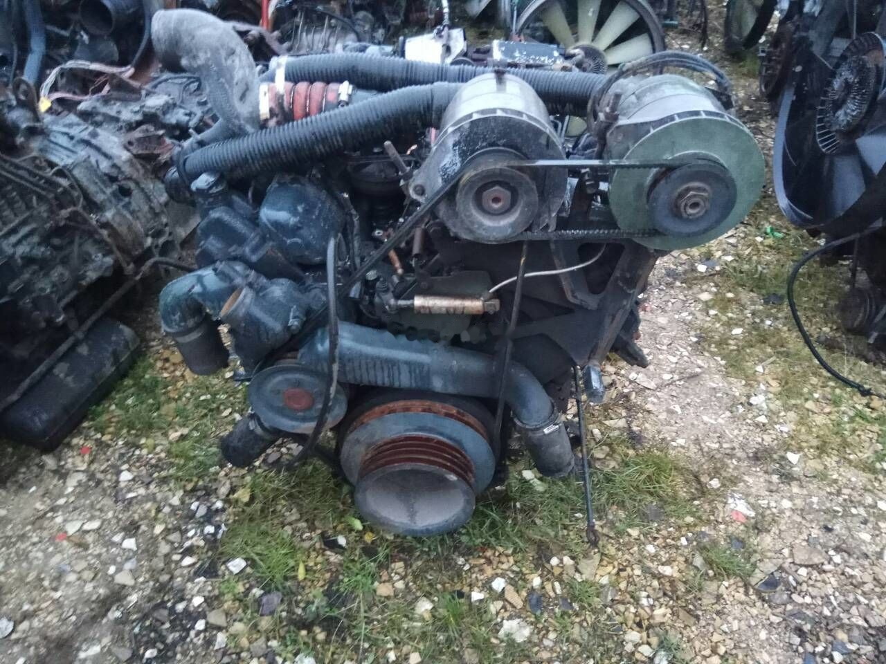 Mercedes-Benz OM441LA Mercedes-Benz - Motor por Camião: foto 1 Mercedes-Benz OM441LA Mercedes-Benz - Motor por Camião: foto 1