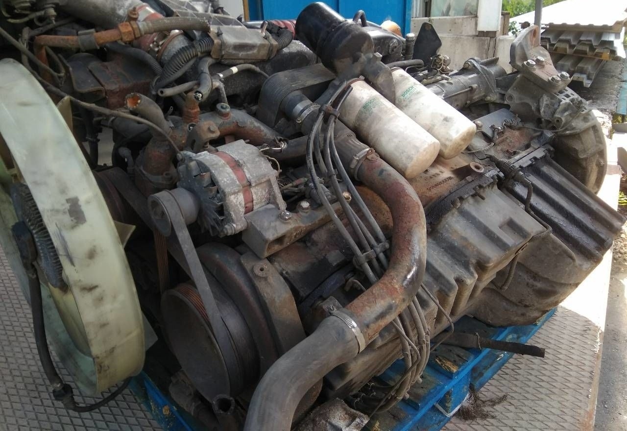 Renault Magnum E-TECH Renault MAGNUM - Motor por Camião: foto 2 Renault Magnum E-TECH Renault MAGNUM - Motor por Camião: foto 2