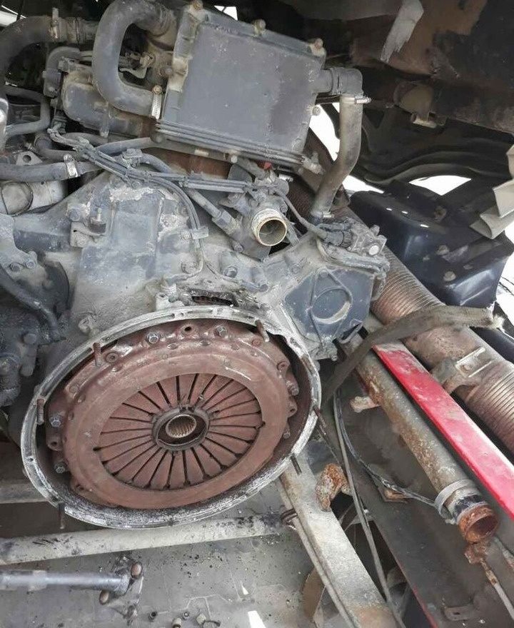 Scania DC1108 Scania P340 - Motor por Camião: foto 2 Scania DC1108 Scania P340 - Motor por Camião: foto 2