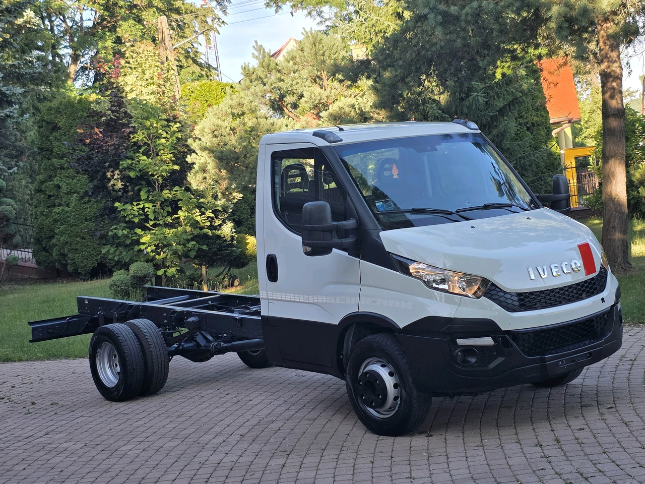 Iveco Daily 72c-17 Rama Pod Zabudowę Klima ! 3.0 HPI ! 170 Hp * Super Stan ! - Furgão compacto: foto 4 Iveco Daily 72c-17 Rama Pod Zabudowę Klima ! 3.0 HPI ! 170 Hp * Super Stan ! - Furgão compacto: foto 4