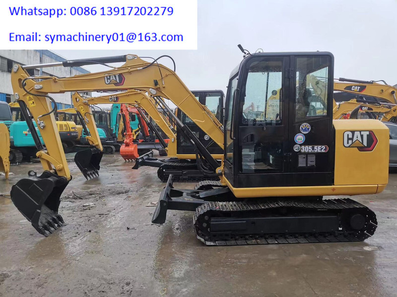 Caterpillar 305.5E2 - Mini escavadeira: foto 1 Caterpillar 305.5E2 - Mini escavadeira: foto 1