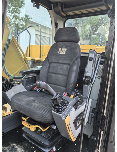 Escavadora de rastos Caterpillar 320GC: foto 11