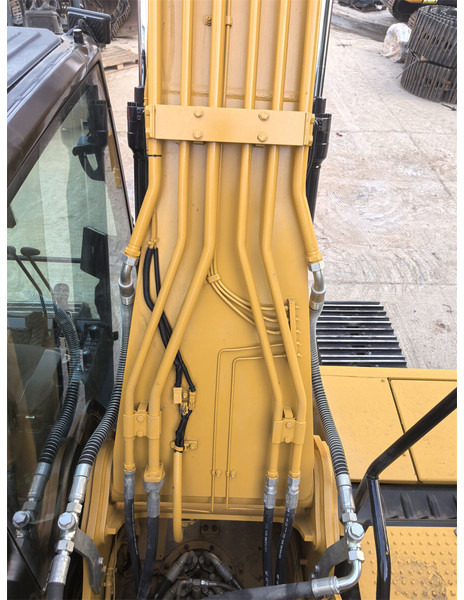 Escavadora de rastos Caterpillar 320GC: foto 7