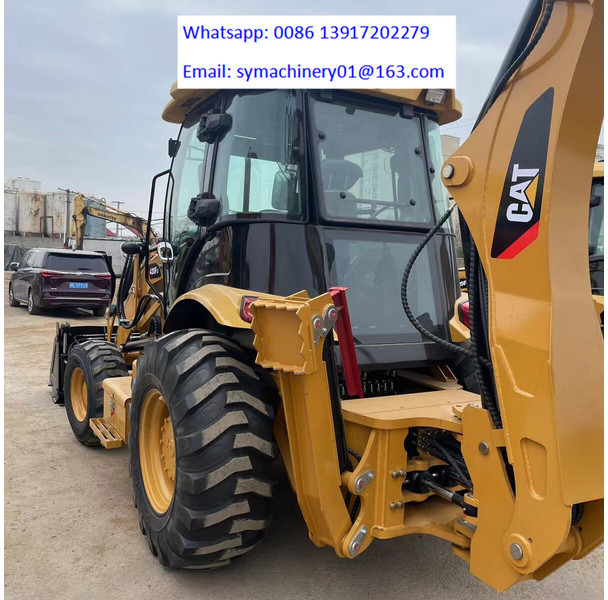 Retroescavadeira Caterpillar 420F2: foto 9