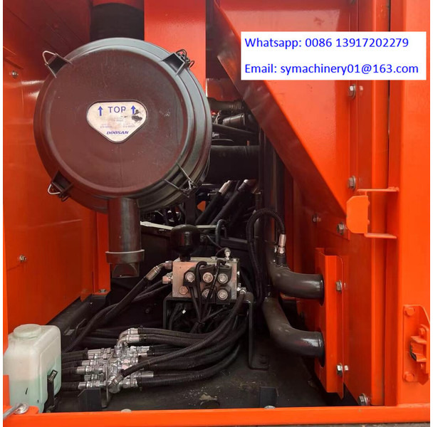 Doosan DX225LC - Escavadora de rastos: foto 4 Doosan DX225LC - Escavadora de rastos: foto 4