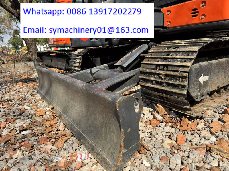 Mini escavadeira Hitachi ZX55: foto 7