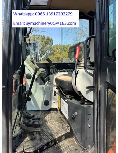Mini escavadeira Hitachi ZX55: foto 9