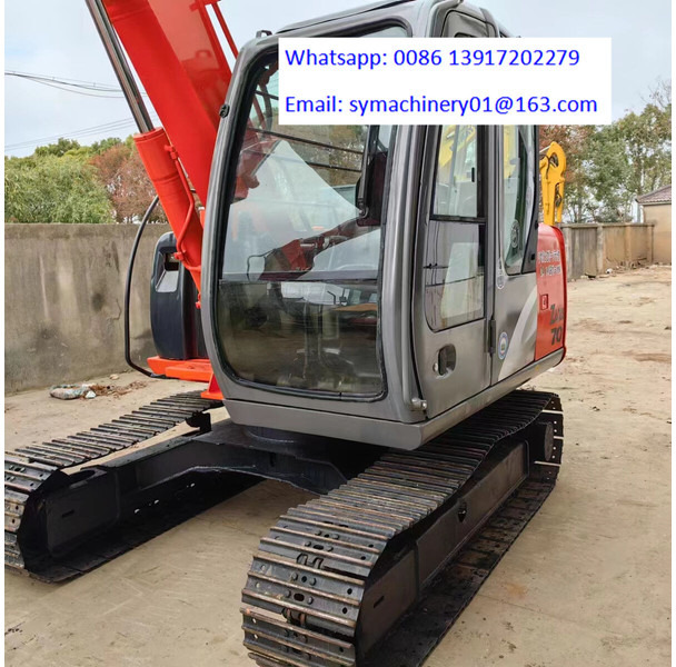 Hitachi ZX70 - Mini escavadeira: foto 3 Hitachi ZX70 - Mini escavadeira: foto 3