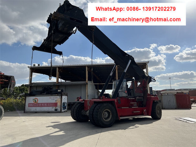 Kalmar DRF450 - Reachstacker porta contentores: foto 1 Kalmar DRF450 - Reachstacker porta contentores: foto 1