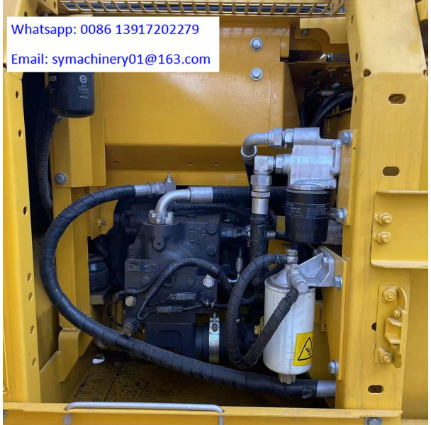 Komatsu PC130 - Escavadora de rastos: foto 4 Komatsu PC130 - Escavadora de rastos: foto 4