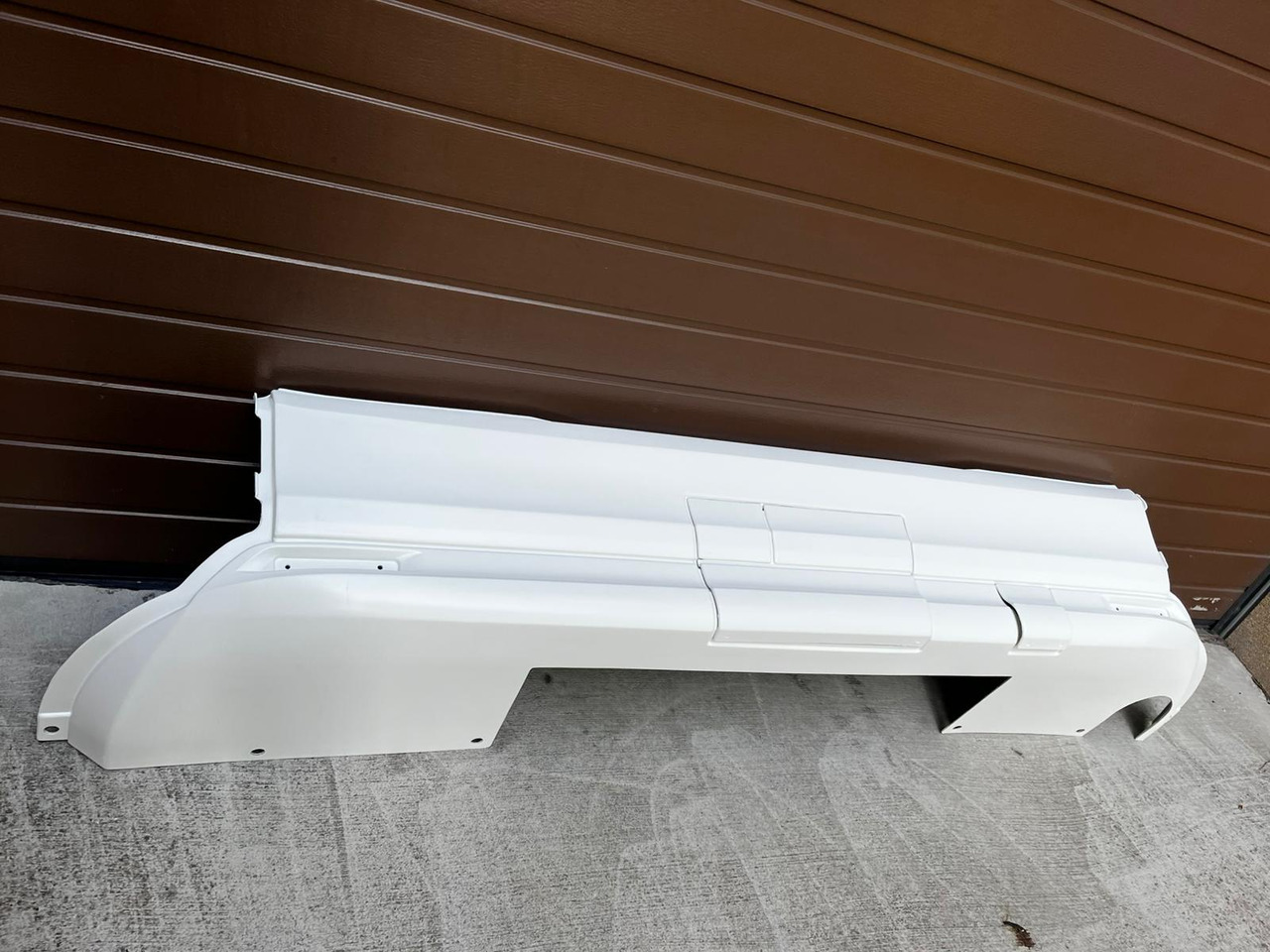 Zderzak tylny środkowy MAN LION'S COACH euro 6 MAN Lions Coach euro 6 - Para-choque por Ônibus: foto 2 Zderzak tylny środkowy MAN LION'S COACH euro 6 MAN Lions Coach euro 6 - Para-choque por Ônibus: foto 2