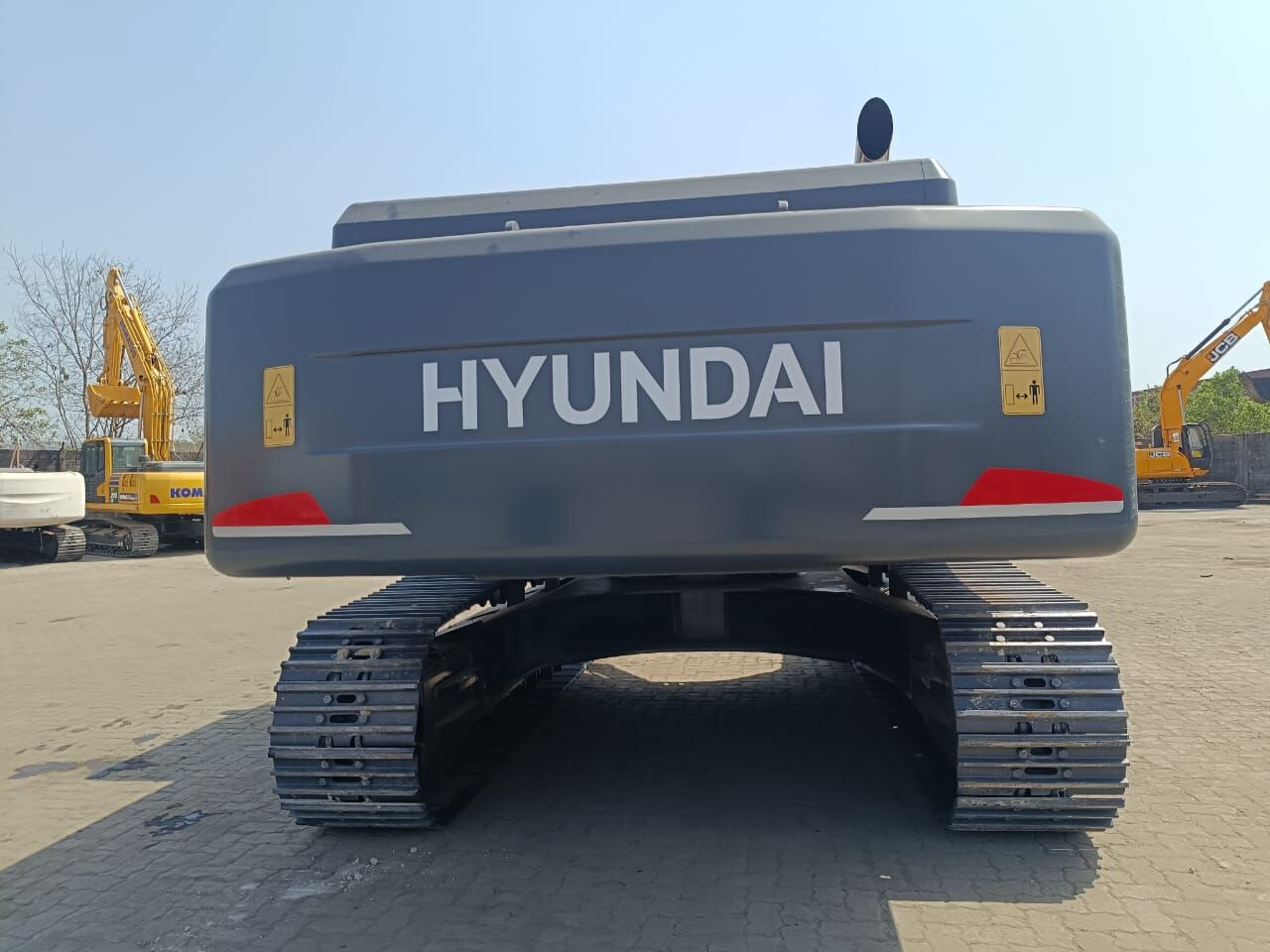 New Hyundai R340 tracked excavator - Escavadora de rastos: foto 2 New Hyundai R340 tracked excavator - Escavadora de rastos: foto 2