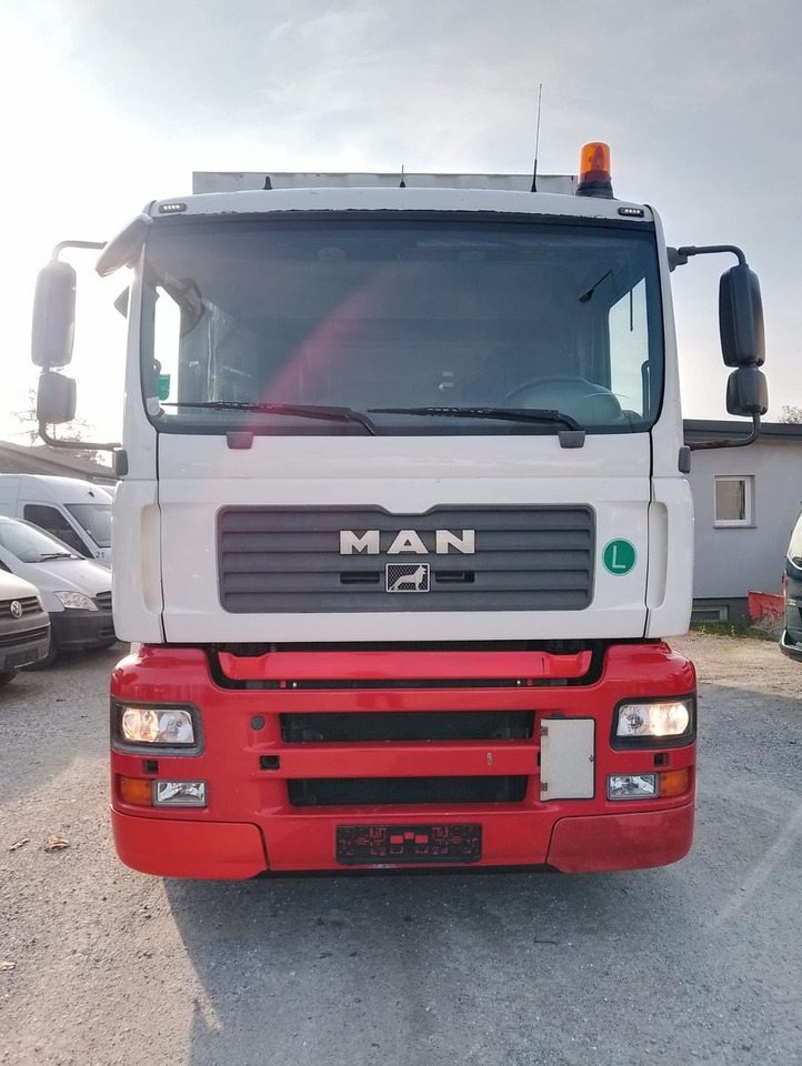 MAN TGA 18 320 - Camião transportador de contêineres/ Caixa móvel: foto 5 MAN TGA 18 320 - Camião transportador de contêineres/ Caixa móvel: foto 5
