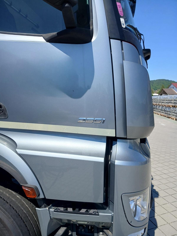 MERCEDES-BENZ AROCS 28.51 | 6x4| Klima | Retarder | Euro 6 - Camião de caixa aberta/ Plataforma, Camião grua: foto 3 MERCEDES-BENZ AROCS 28.51 | 6x4| Klima | Retarder | Euro 6 - Camião de caixa aberta/ Plataforma, Camião grua: foto 3