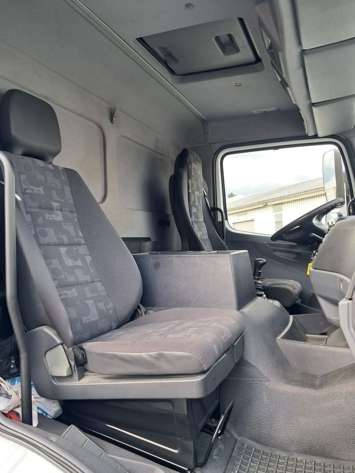 Leasing de MERCEDES-BENZ ATEGO 12 24 Plane LBW | Klima | Schaltgetriebe MERCEDES-BENZ ATEGO 12 24 Plane LBW | Klima | Schaltgetriebe: foto 23
