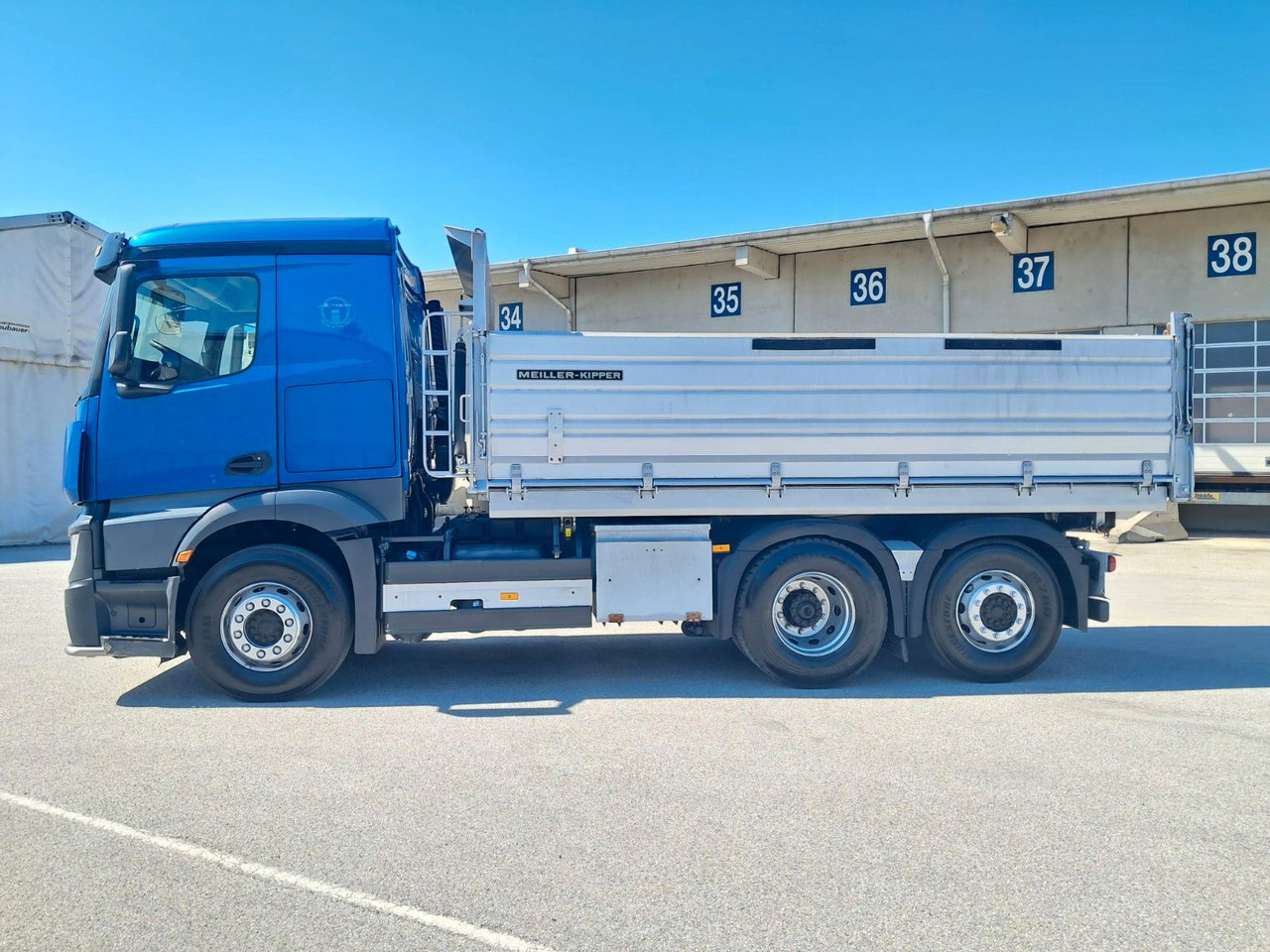 Mercedes-Benz Actros 2651 Dreiseitk.|Lift-Lenk | Klima | Retar - Camião basculante: foto 4 Mercedes-Benz Actros 2651 Dreiseitk.|Lift-Lenk | Klima | Retar - Camião basculante: foto 4