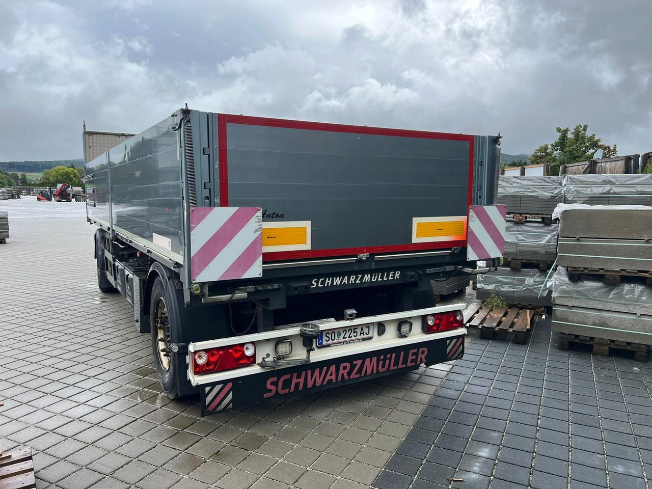 SCHWARZMÜLLER T- Serie SK 18 - Reboque plataforma/ Caixa aberta: foto 5 SCHWARZMÜLLER T- Serie SK 18 - Reboque plataforma/ Caixa aberta: foto 5