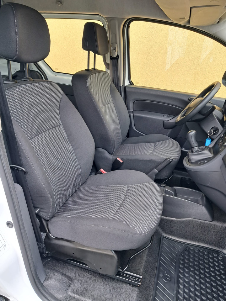 Veículo comercial, Carrinha cabine dupla MERCEDES-BENZ Citan 109 CDI 5-Sitzer DKA | Schiebet. beids. | Klima |: foto 20