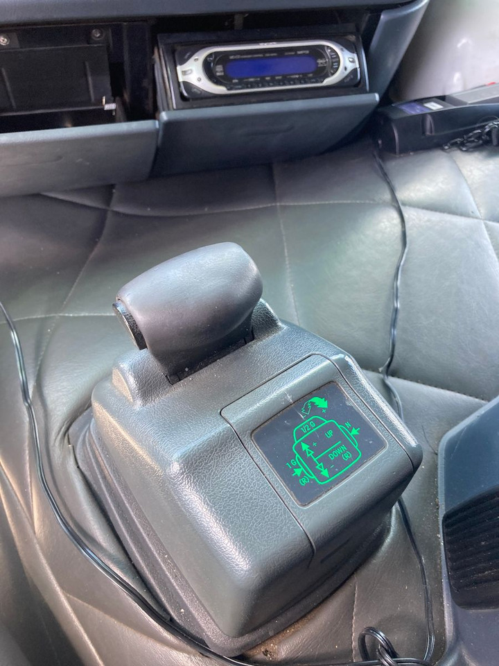 Leasing de  Mercedes-Benz ACTROS 3348 Kran HMF3720K4 Fly-Jip Fun   k Klima Mercedes-Benz ACTROS 3348 Kran HMF3720K4 Fly-Jip Fun   k Klima: foto 13