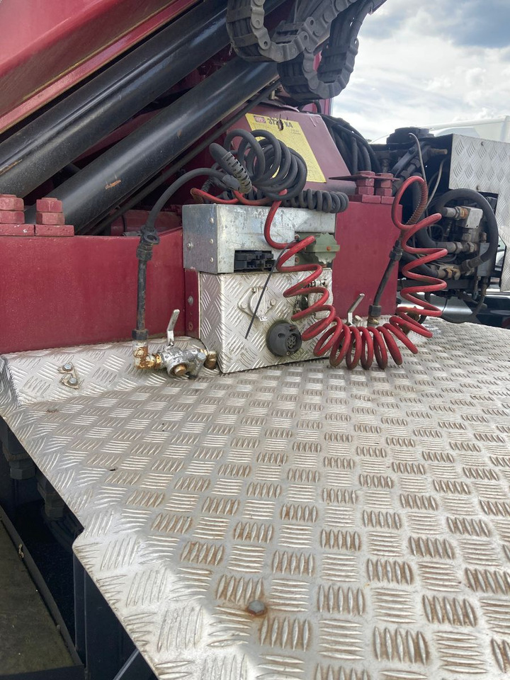 Leasing de  Mercedes-Benz ACTROS 3348 Kran HMF3720K4 Fly-Jip Fun   k Klima Mercedes-Benz ACTROS 3348 Kran HMF3720K4 Fly-Jip Fun   k Klima: foto 17