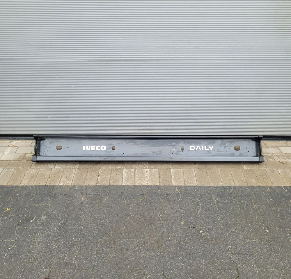 BELKA TYŁ ZDERZAK IVECO DAILY 5802852176 196CM - Para-choque por Veículo comercial: foto 1 BELKA TYŁ ZDERZAK IVECO DAILY 5802852176 196CM - Para-choque por Veículo comercial: foto 1
