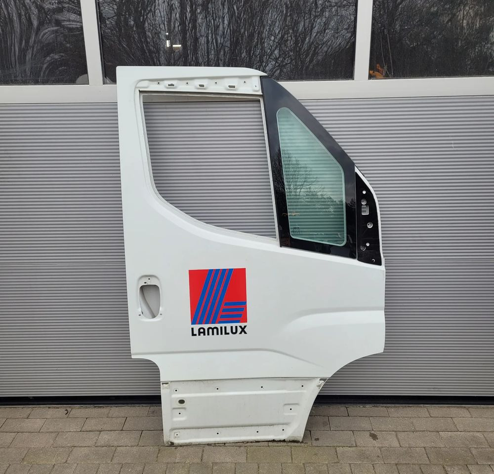 DRZWI IVECO DAILY NM RH. LUB LH. CANA ZA SZT. CHWALIM116 - Porta e peças por Veículo comercial: foto 1 DRZWI IVECO DAILY NM RH. LUB LH. CANA ZA SZT. CHWALIM116 - Porta e peças por Veículo comercial: foto 1