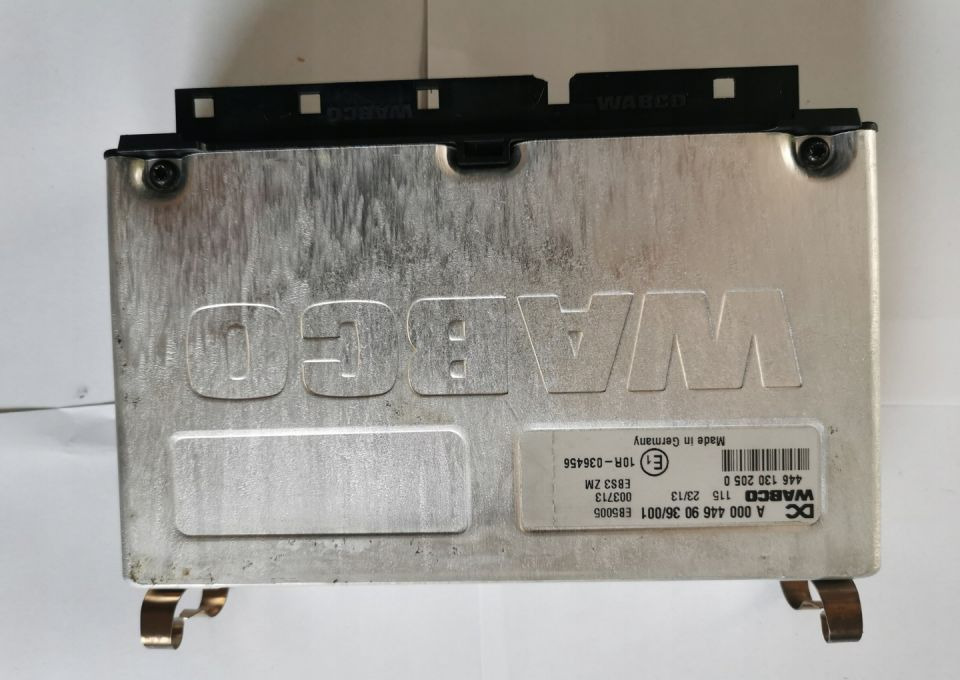 EBS3 MERCEDES ACTROS MP4 A 000 446 90 36/001 - Centralina electrónica: foto 1 EBS3 MERCEDES ACTROS MP4 A 000 446 90 36/001 - Centralina electrónica: foto 1
