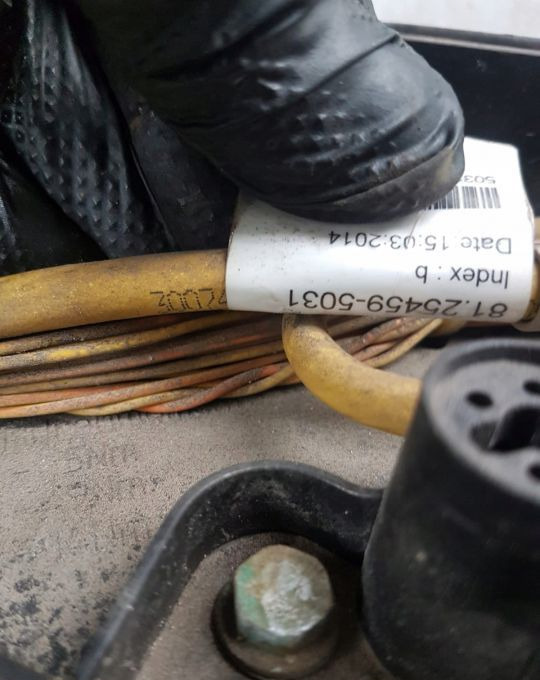 INSTALACJA SILNIKA MAN TGX TGS E6. 81.25459-5031 - Cables/ Wire harness por Camião: foto 4 INSTALACJA SILNIKA MAN TGX TGS E6. 81.25459-5031 - Cables/ Wire harness por Camião: foto 4