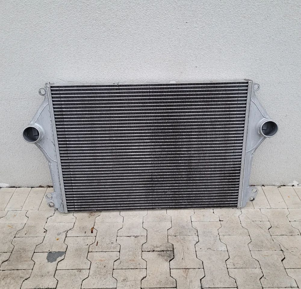 INTERCOOLER SCANIA R S NGT OM 82316694 - Intercooler por Camião: foto 1 INTERCOOLER SCANIA R S NGT OM 82316694 - Intercooler por Camião: foto 1