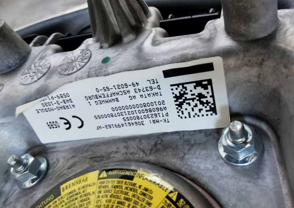 KIEROWNICA AIR BAG MERCEDES ACTROS MP4 - Volante de direção: foto 4 KIEROWNICA AIR BAG MERCEDES ACTROS MP4 - Volante de direção: foto 4