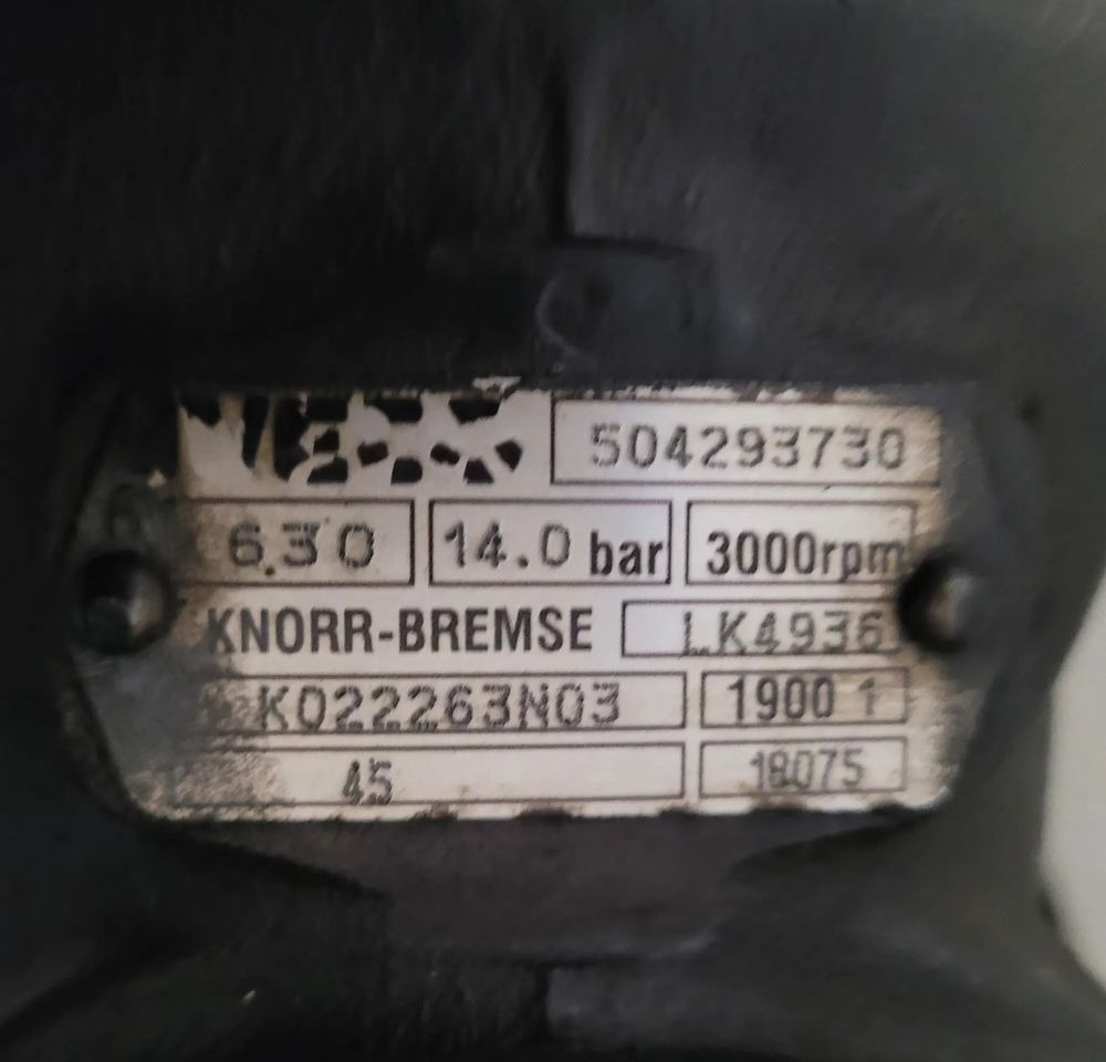 KOMPRESOR IVECO ORYGINAŁ 504293730 CHWALIM116 - Compressor, sistema de ar comprimido por Camião: foto 3 KOMPRESOR IVECO ORYGINAŁ 504293730 CHWALIM116 - Compressor, sistema de ar comprimido por Camião: foto 3