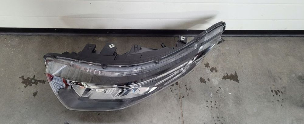 LAMPA FULL LED IVECO DAILY Lh. ORYGINAŁ 5802711800 - Farol dianteira por Veículo comercial: foto 2 LAMPA FULL LED IVECO DAILY Lh. ORYGINAŁ 5802711800 - Farol dianteira por Veículo comercial: foto 2