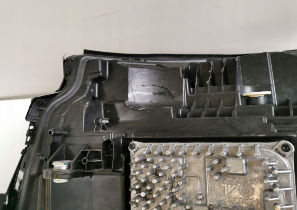 LAMPA MERCEDES EQC A 2939061201 PRAWA ORYGINAŁ - Farol dianteira: foto 5 LAMPA MERCEDES EQC A 2939061201 PRAWA ORYGINAŁ - Farol dianteira: foto 5