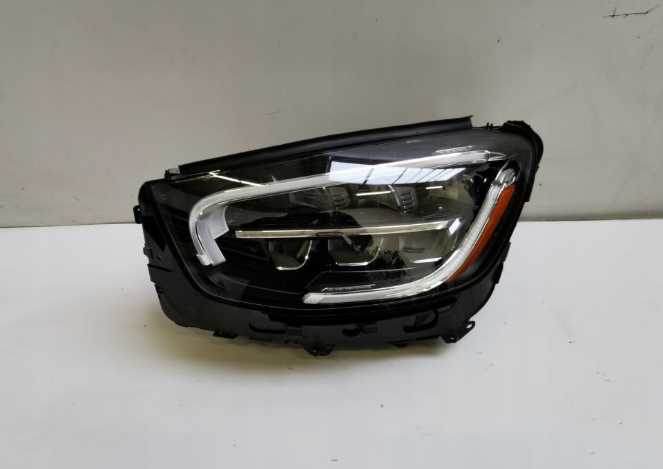 LAMPA MERCEDES GLC A2539067301 LIFT LEWA - Iluminação: foto 1 LAMPA MERCEDES GLC A2539067301 LIFT LEWA - Iluminação: foto 1
