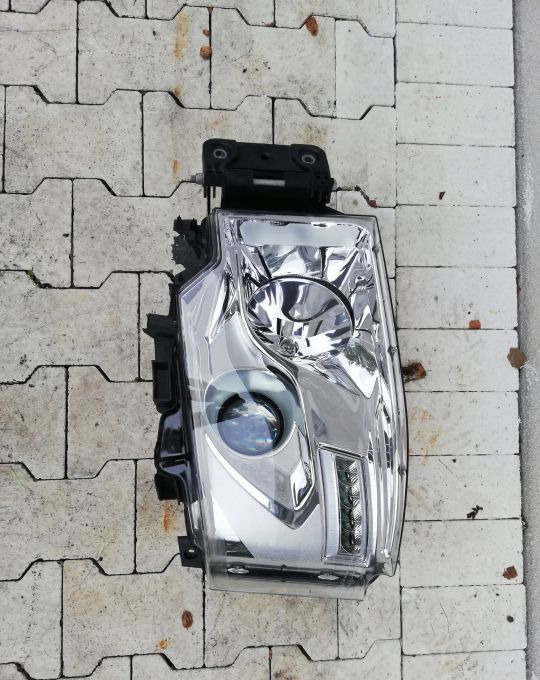 LAMPA XENON RENAULT RANGE T GAMA Lewy ORYGINAŁ - Farol dianteira: foto 1 LAMPA XENON RENAULT RANGE T GAMA Lewy ORYGINAŁ - Farol dianteira: foto 1