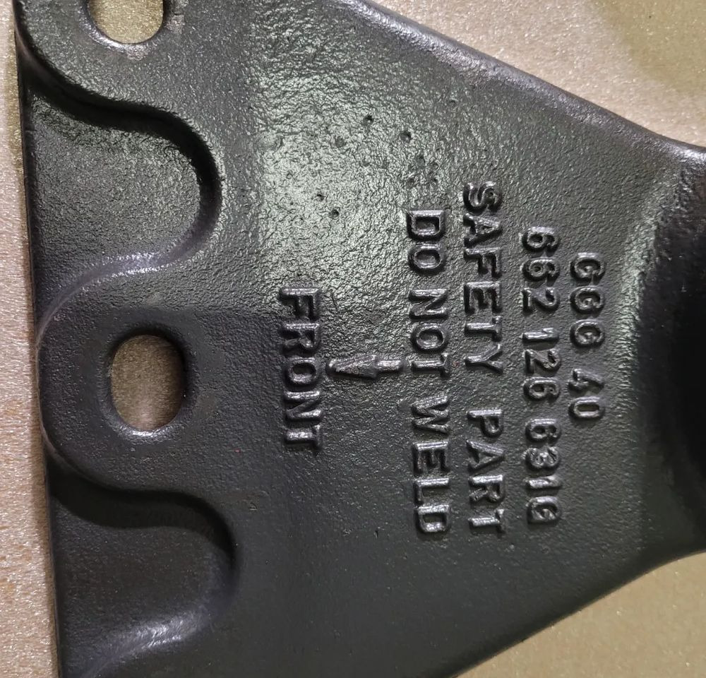 ŁAPY MOCOWANIE SIODŁA Gf 662 126 631 G - Quinta-roda por Camião: foto 2 ŁAPY MOCOWANIE SIODŁA Gf 662 126 631 G - Quinta-roda por Camião: foto 2