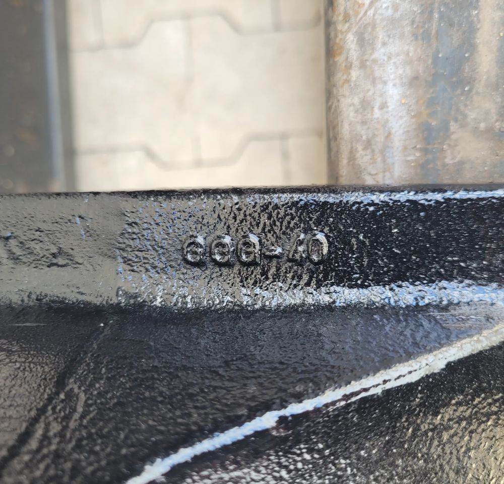 ŁAPY SIODŁA GF+ 662 111 250 G - Quinta-roda por Camião: foto 2 ŁAPY SIODŁA GF+ 662 111 250 G - Quinta-roda por Camião: foto 2