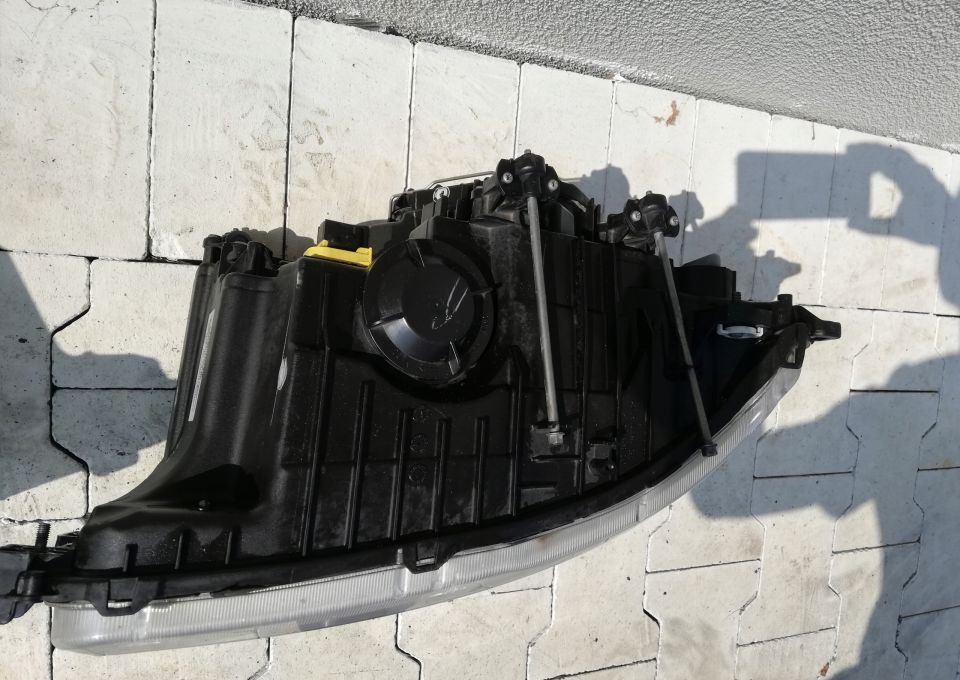 Lampy MERCEDES ACTROS Mp4 Antos ORYGINAŁ - Farol dianteira por Camião: foto 5 Lampy MERCEDES ACTROS Mp4 Antos ORYGINAŁ - Farol dianteira por Camião: foto 5