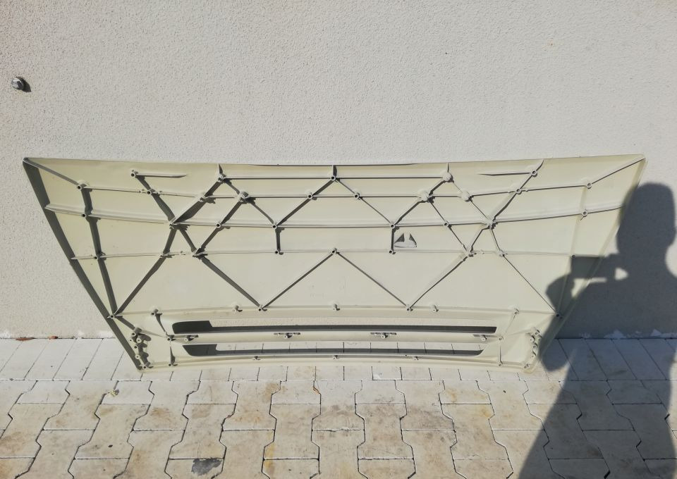 MASKA ATRAPA IVECO EUROCARGO ORYGINAŁ - Capô por Camião: foto 5 MASKA ATRAPA IVECO EUROCARGO ORYGINAŁ - Capô por Camião: foto 5