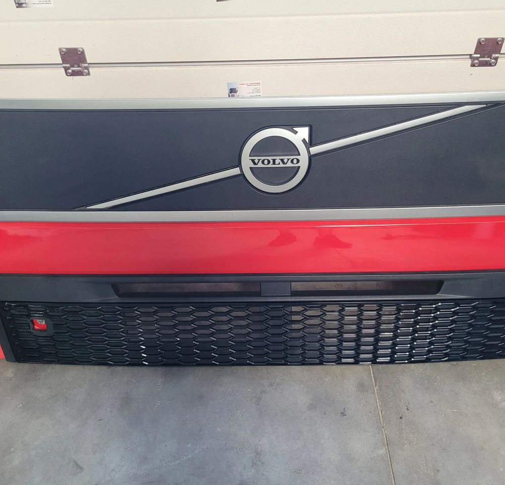 MASKA ATRAPA VOLVO FH5 FH4 LIFT ALU NM.ORYGINAŁ CHWALIM116 - Carroceria e exterior por Camião: foto 4 MASKA ATRAPA VOLVO FH5 FH4 LIFT ALU NM.ORYGINAŁ CHWALIM116 - Carroceria e exterior por Camião: foto 4
