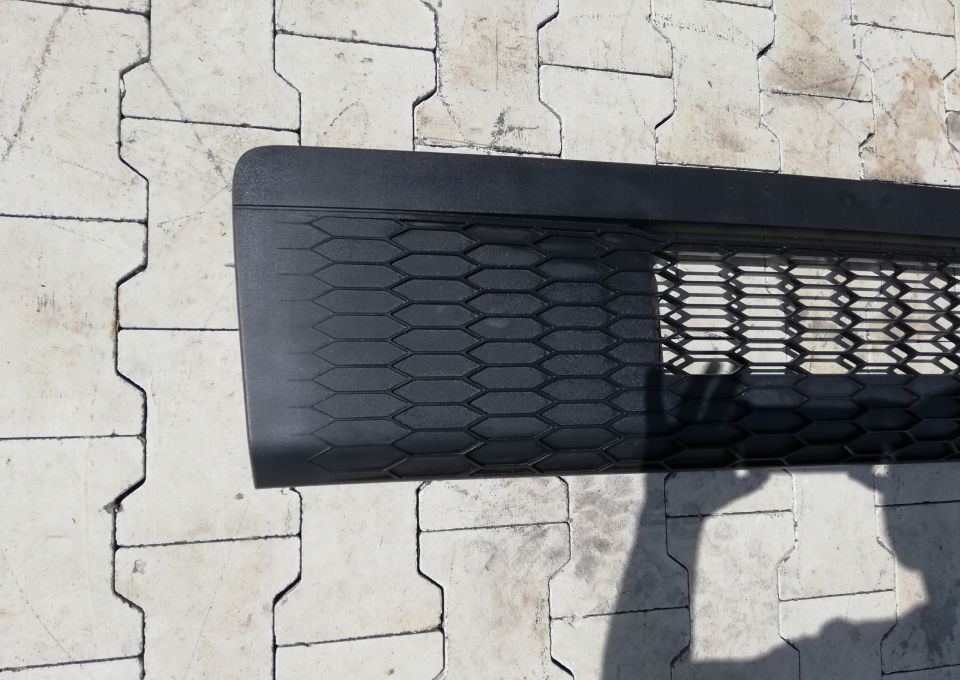 MASKA GRILL ATRAPA VOLVO FL FE 82523575 NOWY ORYG. - Capô: foto 2 MASKA GRILL ATRAPA VOLVO FL FE 82523575 NOWY ORYG. - Capô: foto 2